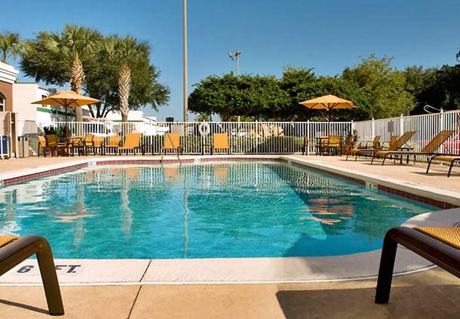Fairfield Inn & Suites By Marriott Orlando Lake Buena Vista In The Marriott Village Eksteriør billede